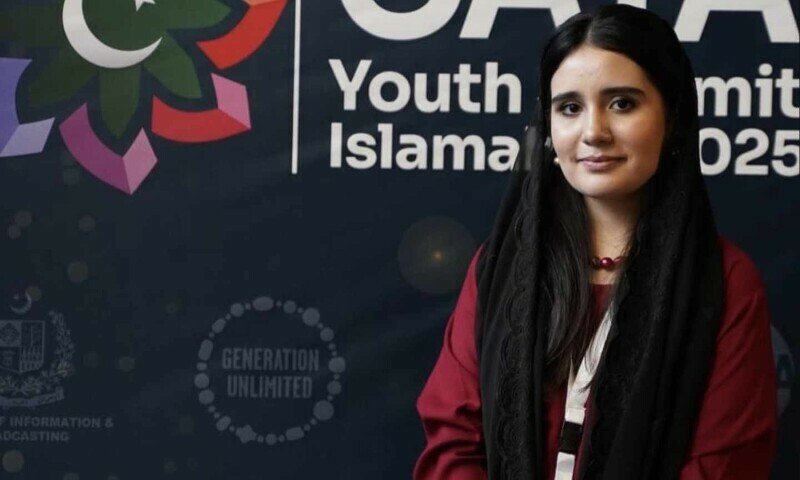 O romancista paquistanês Arishba Barrçi foi selecionado como finalista para “Women Change the World Awards” – Paquistão