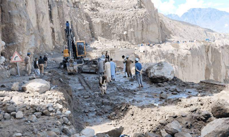 O primeiro -ministro Shehbaz ordena autorização urgente, pois KKH ainda está bloqueado – Paquistão