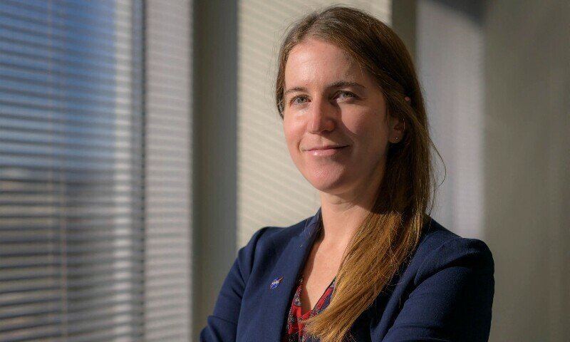 NASA dispara cientista -chefe e mais cortes de cartas chegando – o mundo