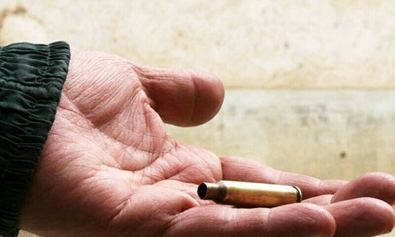 Jovem baleado por ladrão de Korangi – Paquistão