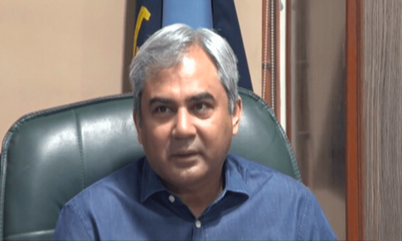 Naqvi-Paquistão para realizar uma questão de recusa de visto com o Ministro do Interior dos Emirados Árabes Unidos