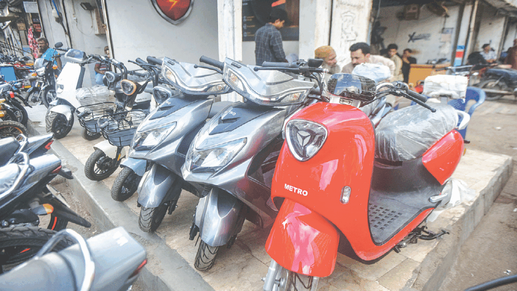 Governo de Sindh para estender o esquema de bicicleta eletrônica a trabalhadores minoritários – Paquistão