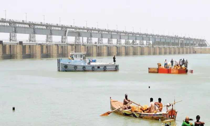 As barragens de Kotori alcançam baixas inundações à medida que os níveis de água aumentam – Paquistão