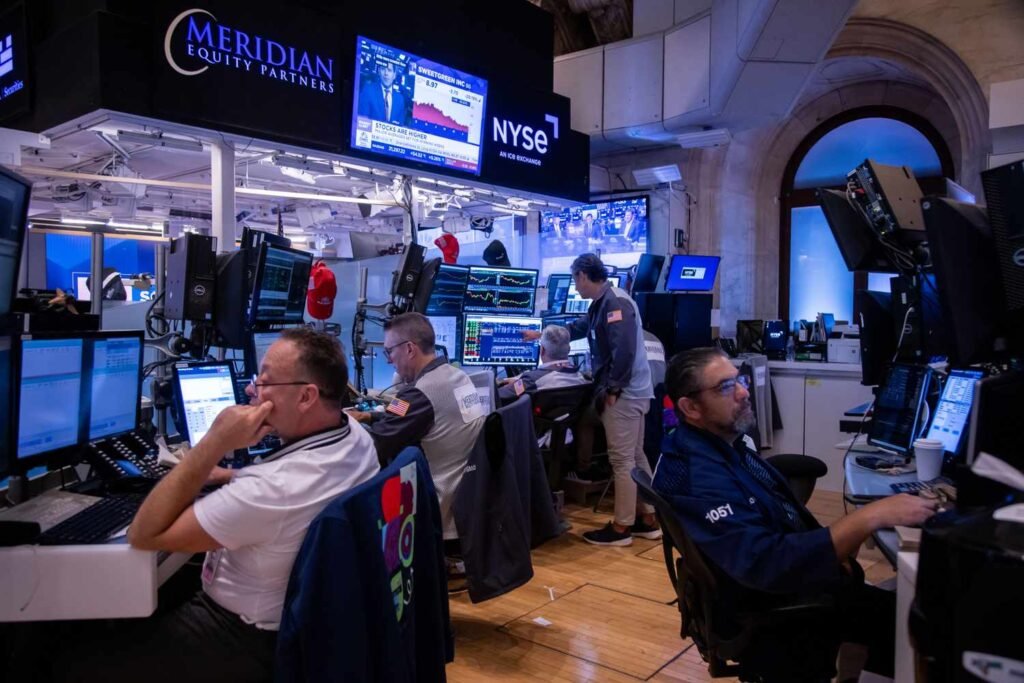 Os estoques surgem como um indicador -chave na trajetória para publicar lucros semanais sólidos. A Apple expande o ouro em níveis recordes altos