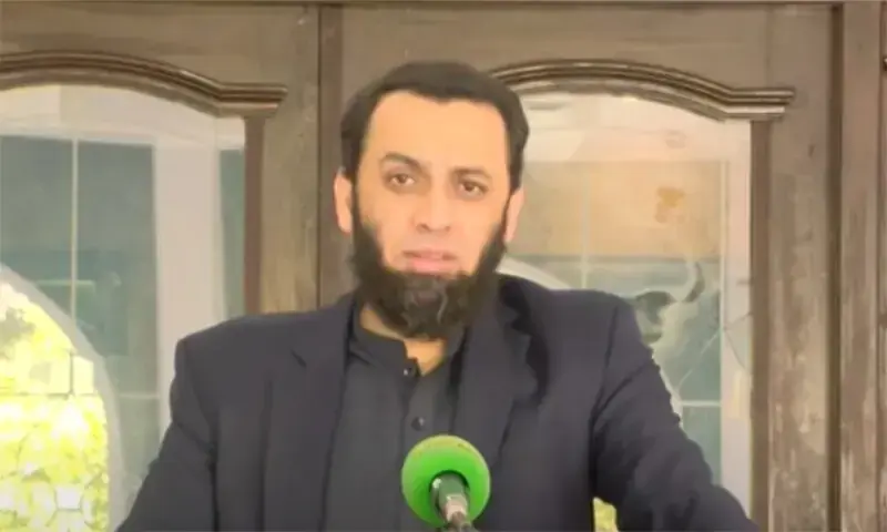 ‘Sem leniência’: Attaullah Talal refuta relatos de ‘acordo’ oferecido ao fundador do PTI, Imran Khan – Paquistão