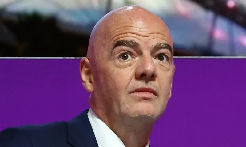 COI afirma que participação do presidente da FIFA, Infantino, no comité de paz não viola a neutralidade política – Mundo