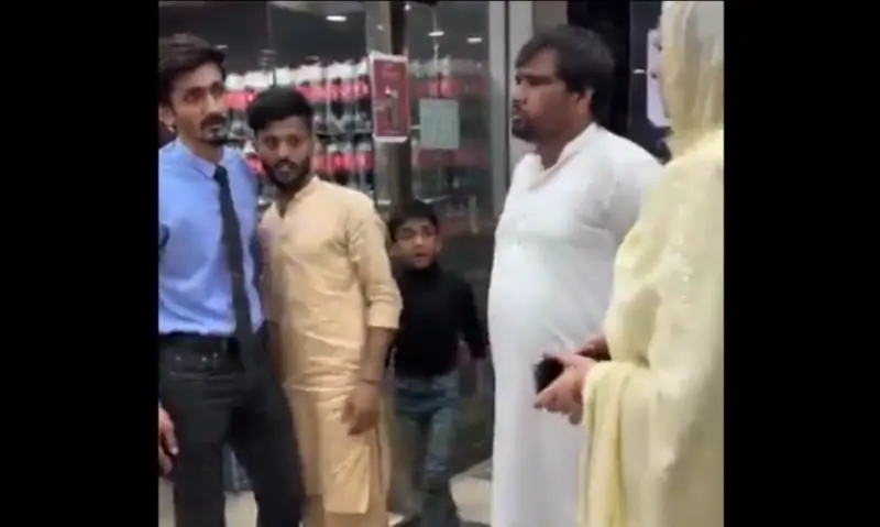 Equipe Perak de Lahore acusada de implementar restrição às 22h em setores isentos – Paquistão