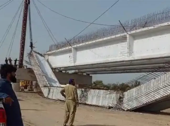 Parte da ponte que liga Khandkot e Ghotki desaba – Paquistão