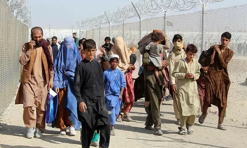 Governo insta a facilitar a repatriação de famílias afegãs via Torkham, Paquistão